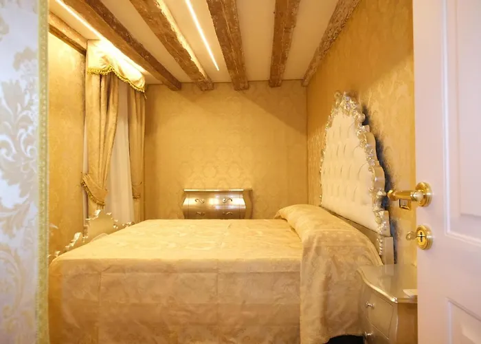 Ca' Fabrizio Close To San Marco *