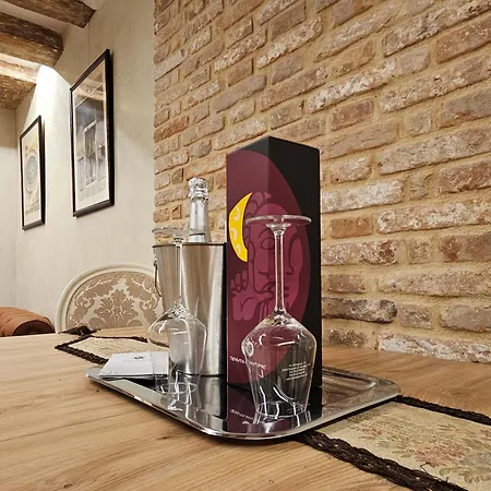 Ca' Fabrizio Close To San Marco Апартаменты